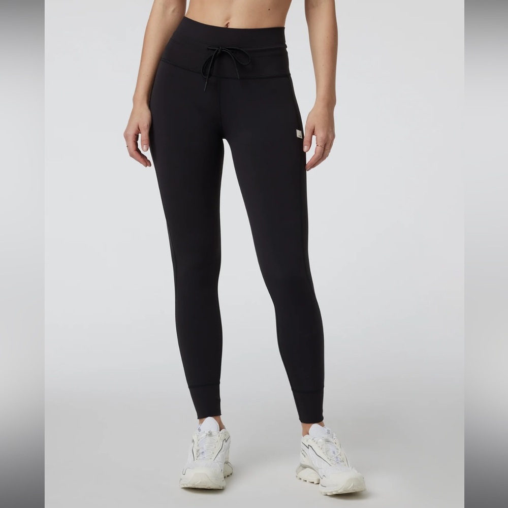 Vuori Women's Daily Black Leggings